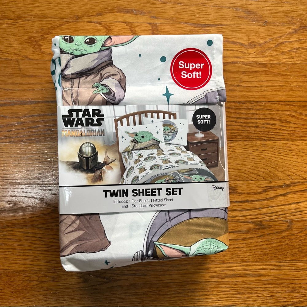 Star Wars Twin Sheet Set (brand new)